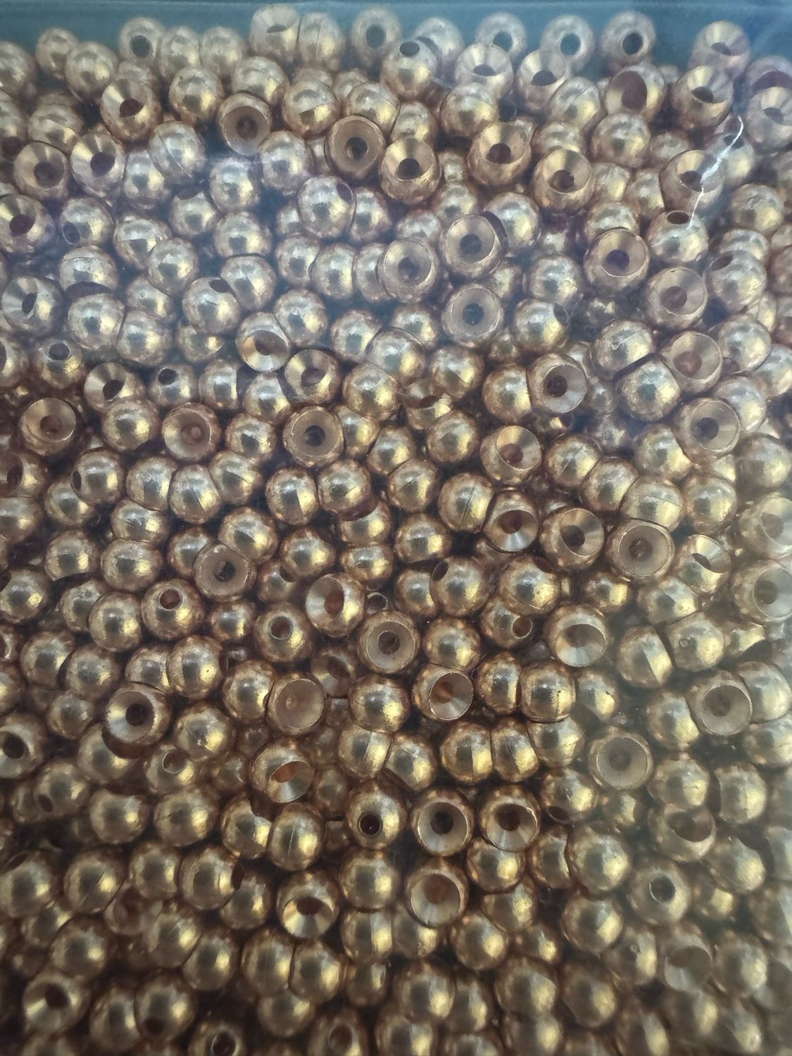 Tungsten Perlen - Kupfer - gelocht - 4mm