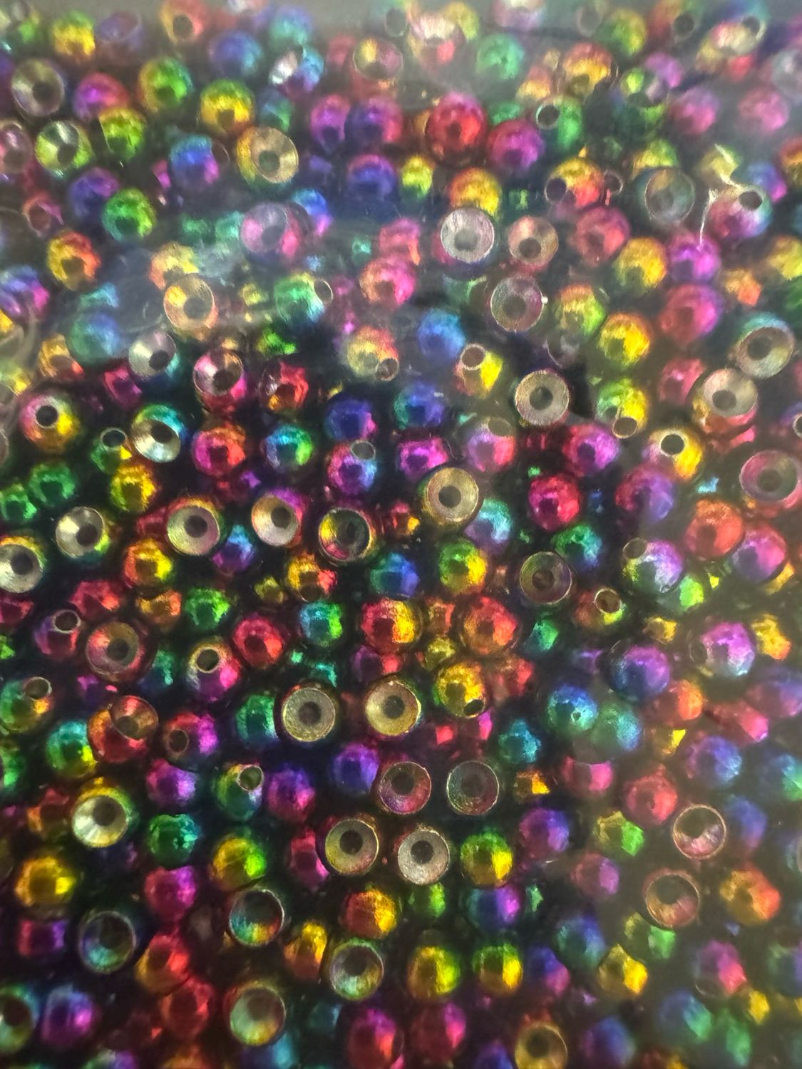 Tungsten Perlen - Rainbow - gelocht - 4mm