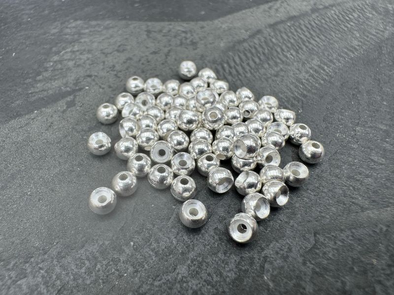 Tungsten Perlen - Silber - gelocht - 4mm Tungsten Perlen - Silber - gelocht - 4mm