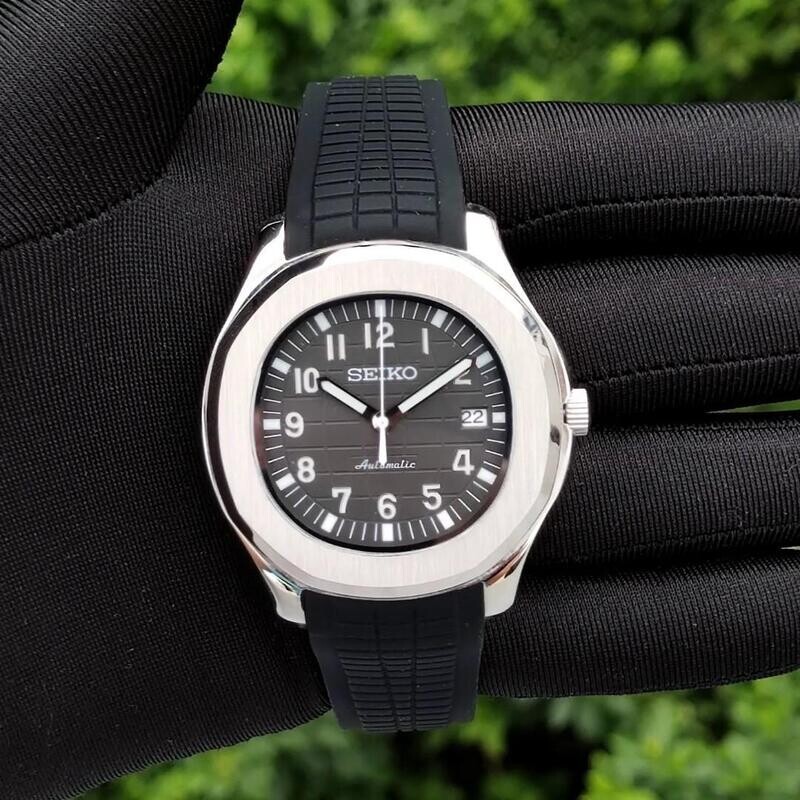 Seiko Aquanaut Black