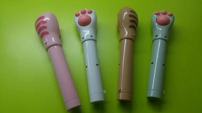 Cat Paw Massager 貓貓手震動按摩器