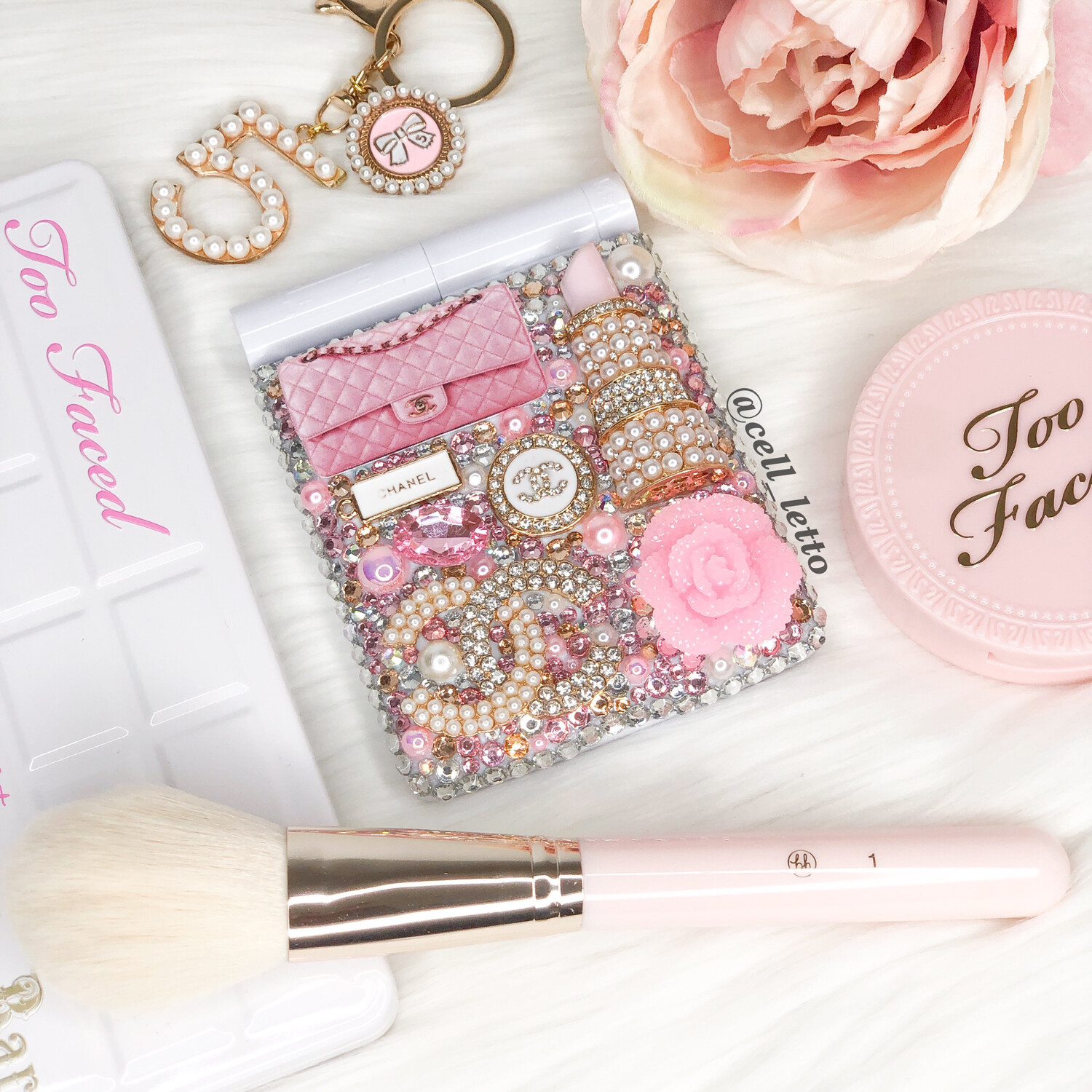 Princess Pink LED Compact Mirror