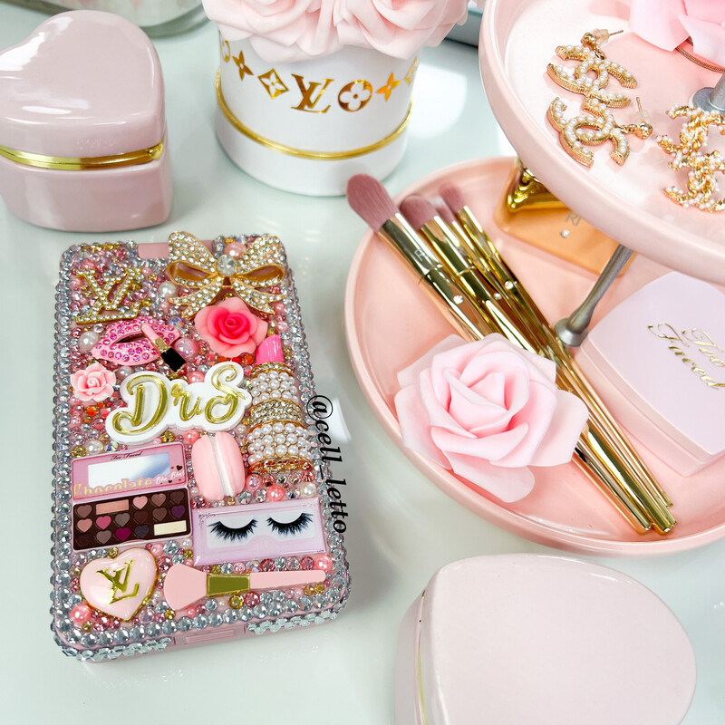 Pink Chic LED Mirror Lash Case