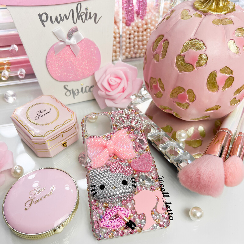 HK Glam Doll Phone Case