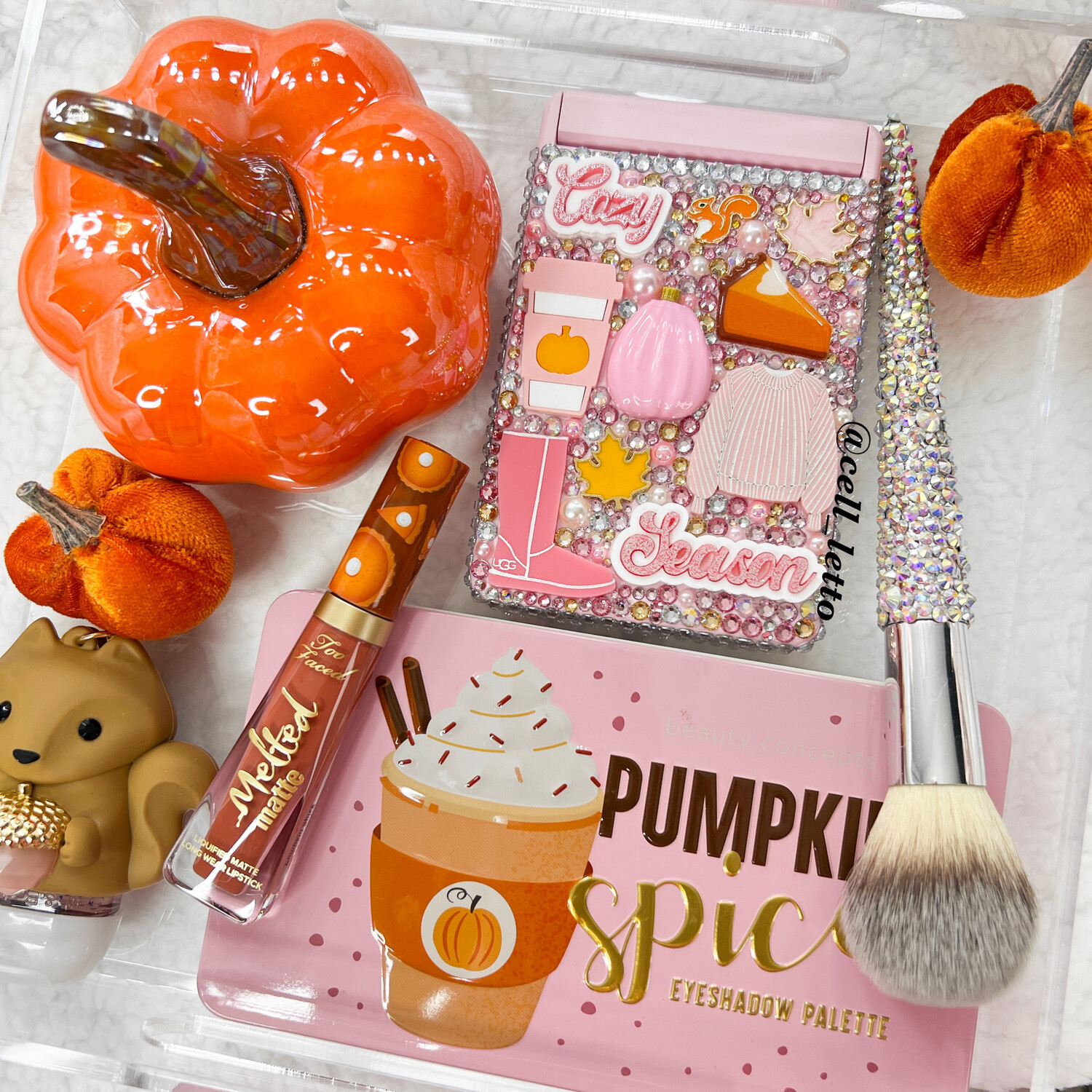 Cozy Season Rechargeable LED Compact Mirror