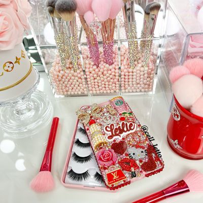 Lash Cases