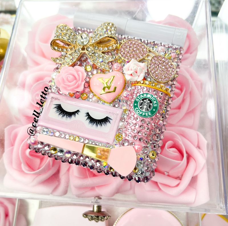 “She’s the One” LED Compact Mirror