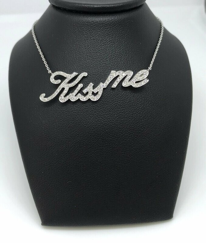 Pendentif Kiss me