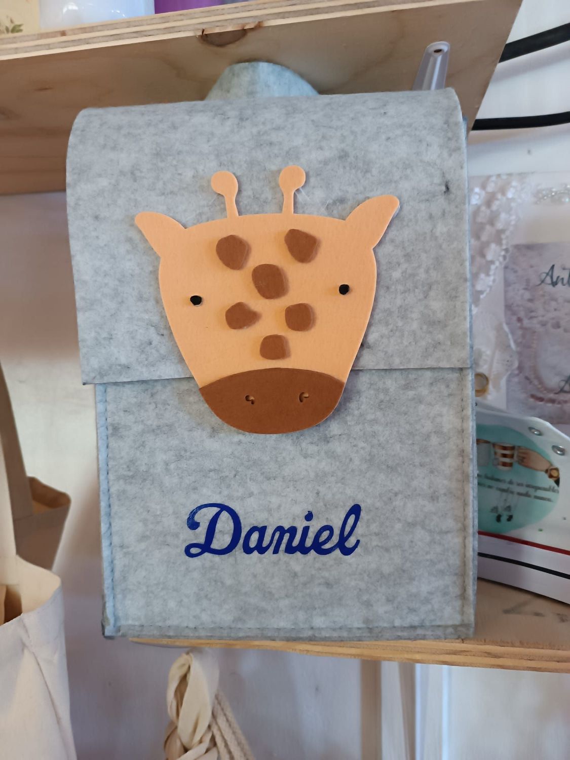 mochila fieltro
