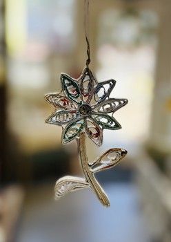 Orn Flower Recycled Mag