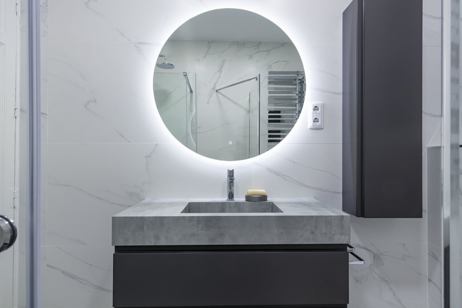 mueble_1seno_auxiliar_y_espejo_retroiluminado