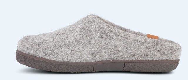 Hjemmesko, Farve: Lysegrå