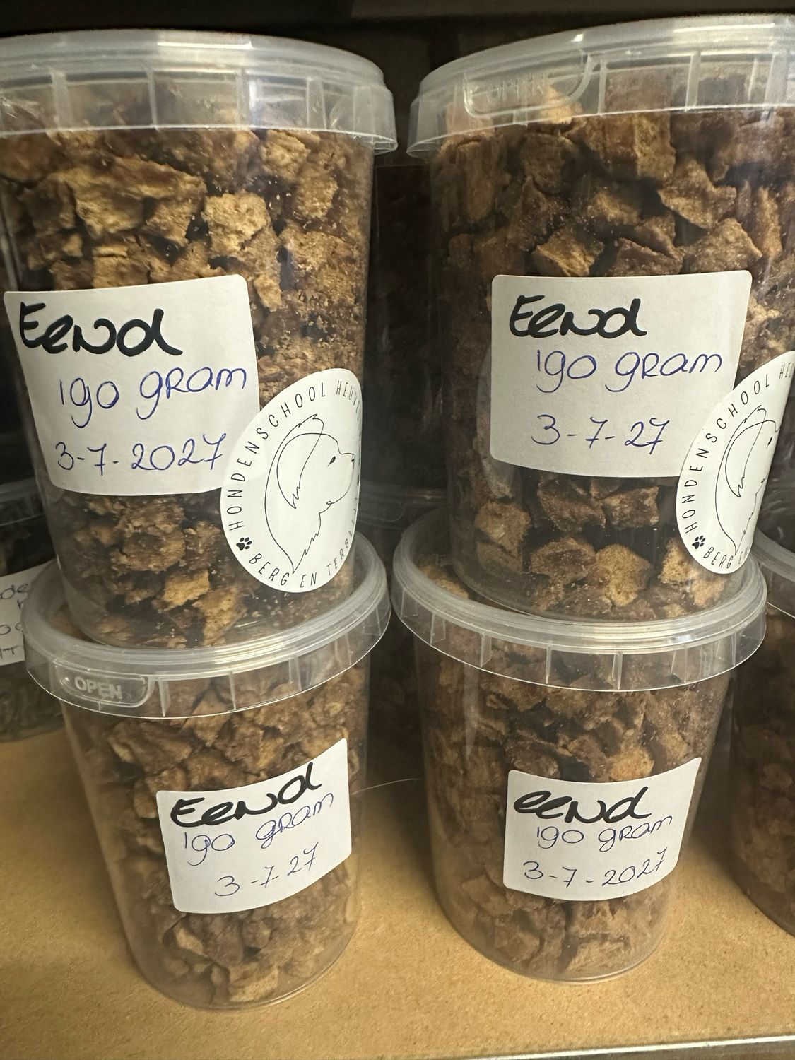 Vleesbrokjes Eend 190 gram