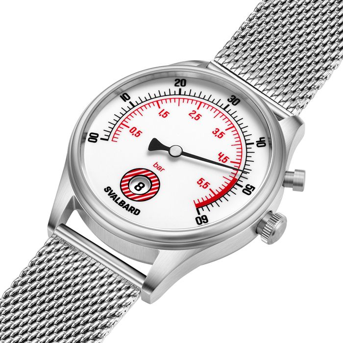 Jump hour watch with retrograde minutes Svalbard Time Travel HX16