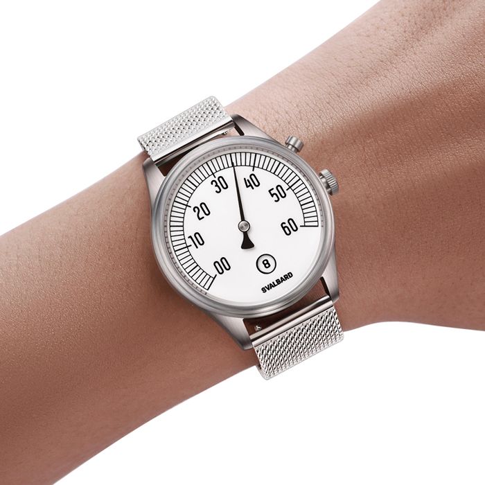 Jump hour watch with retrograde minutes Svalbard Time Travel HX15