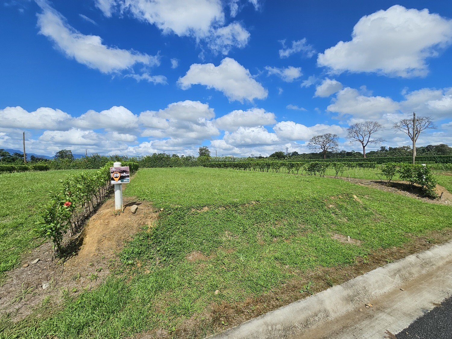 Lote 20 - Condominio Perla II