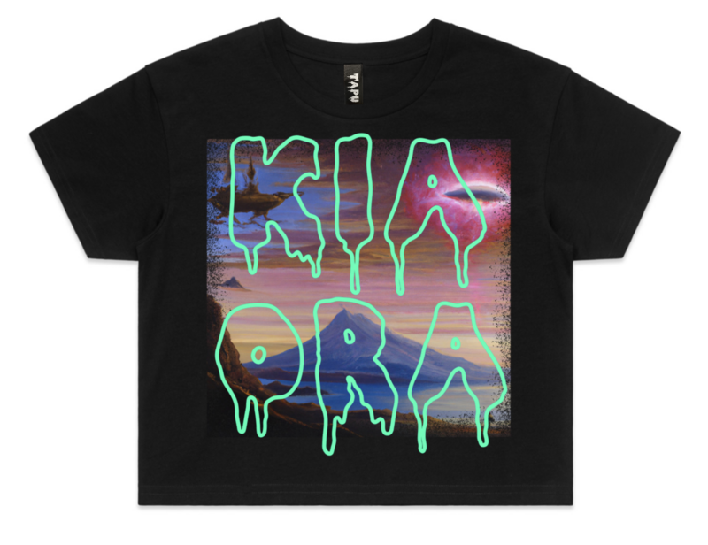 Kia ora Crop Tee