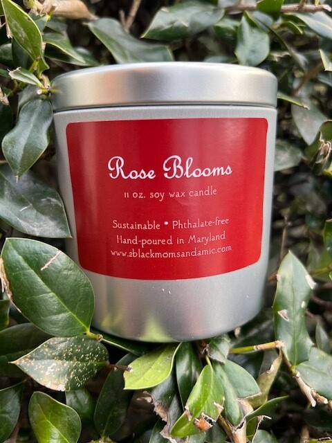 Rose Blooms Candle (11 oz) Rose Blooms Candle (11 oz)
