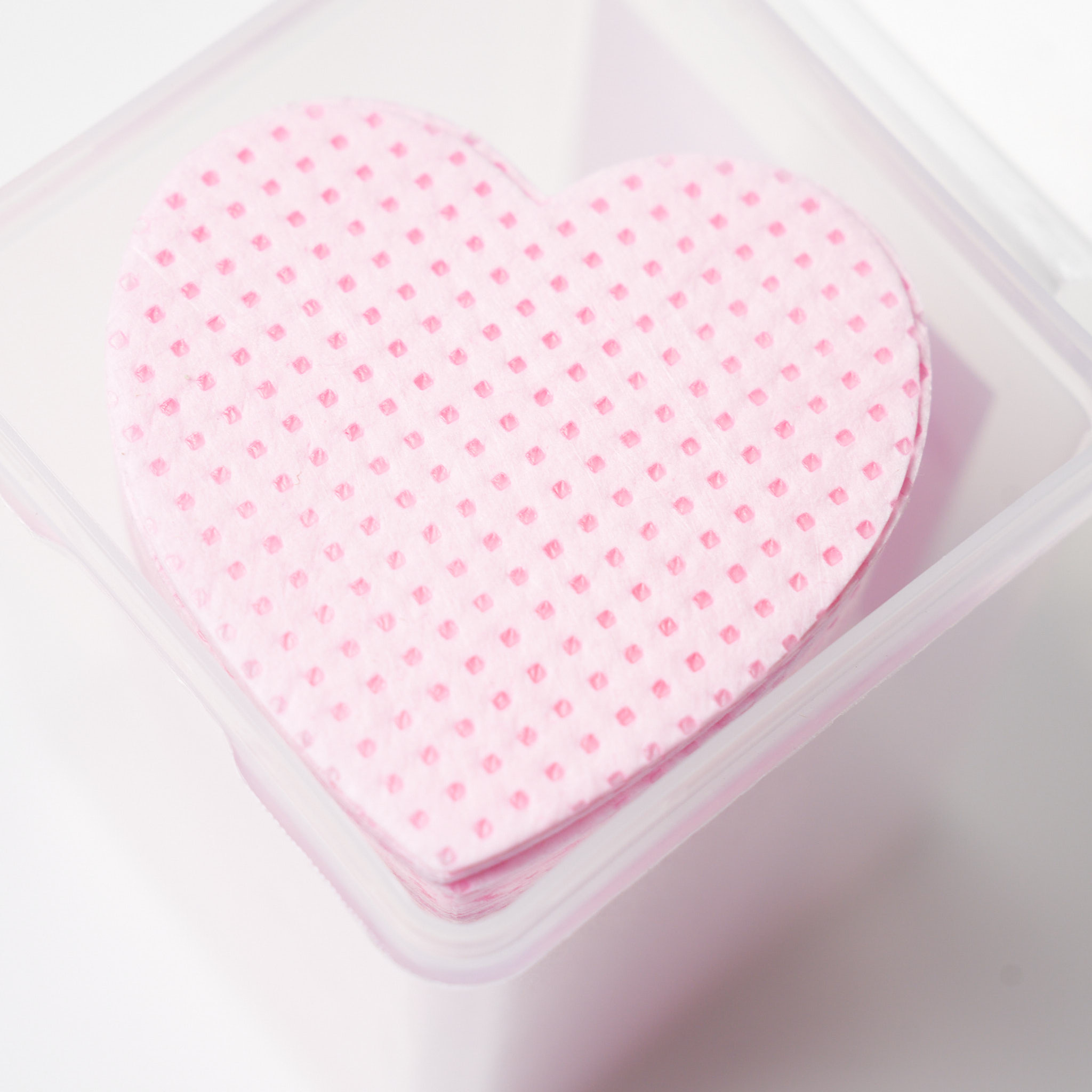 Heart Shaped Lint free wipes (200 pieces) – Sassy Lash Supplies