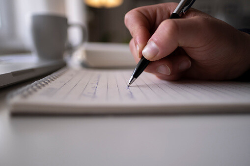 Cheap Reliable Essay Writing Service — How to Find One?