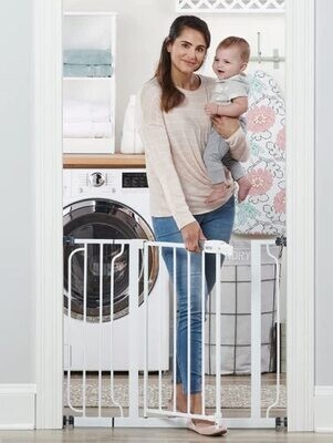 Regalo Easy Step 38.5-Inch Wide Walk Thru Baby Gate, Includes 6-Inch Extension Kit