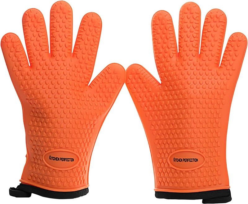 KITCHEN PERFECTION Silicone Smoker Oven Gloves -Extreme Heat Resistant