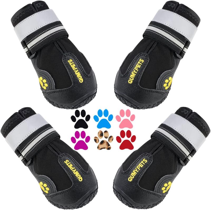 QUMY Dog Shoes for Large Dogs, Medium Dog Boots & Paw Protectors for Winter