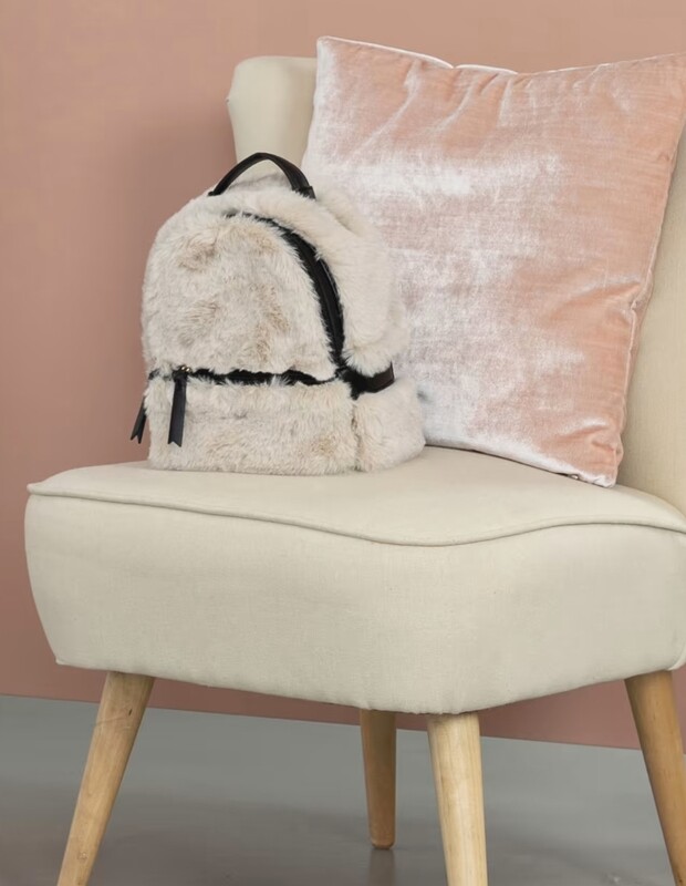 5995 Faux Fur Backpack Beige