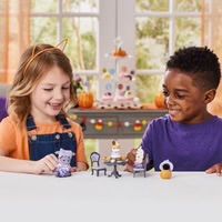 Calico Critters- Halloween Surprise Party Set