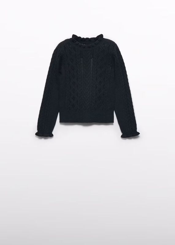 5830 Knitted Sweater