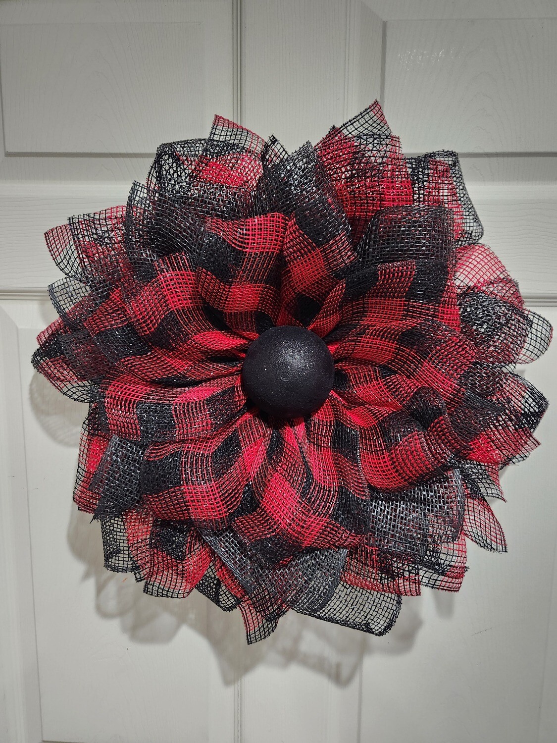 Buffalo Plaid Flower