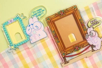 Silly Bunny Photocard Holder Standee
