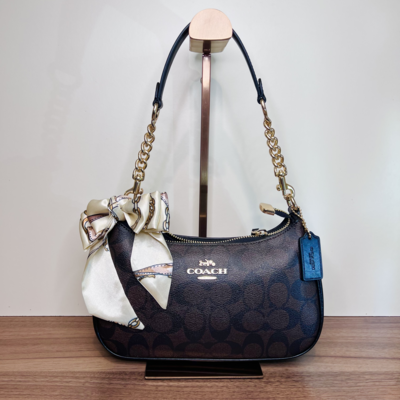 ​Coach Teri Shoulder Bag In Signature Canvas