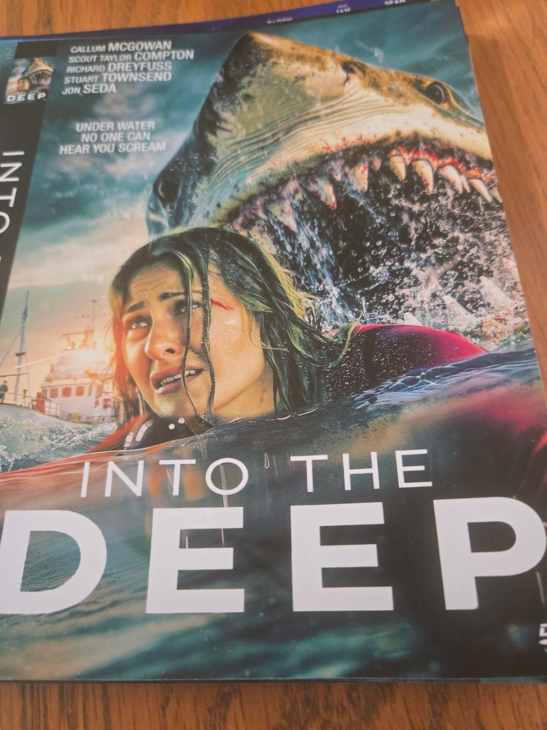 Into the deep dvd