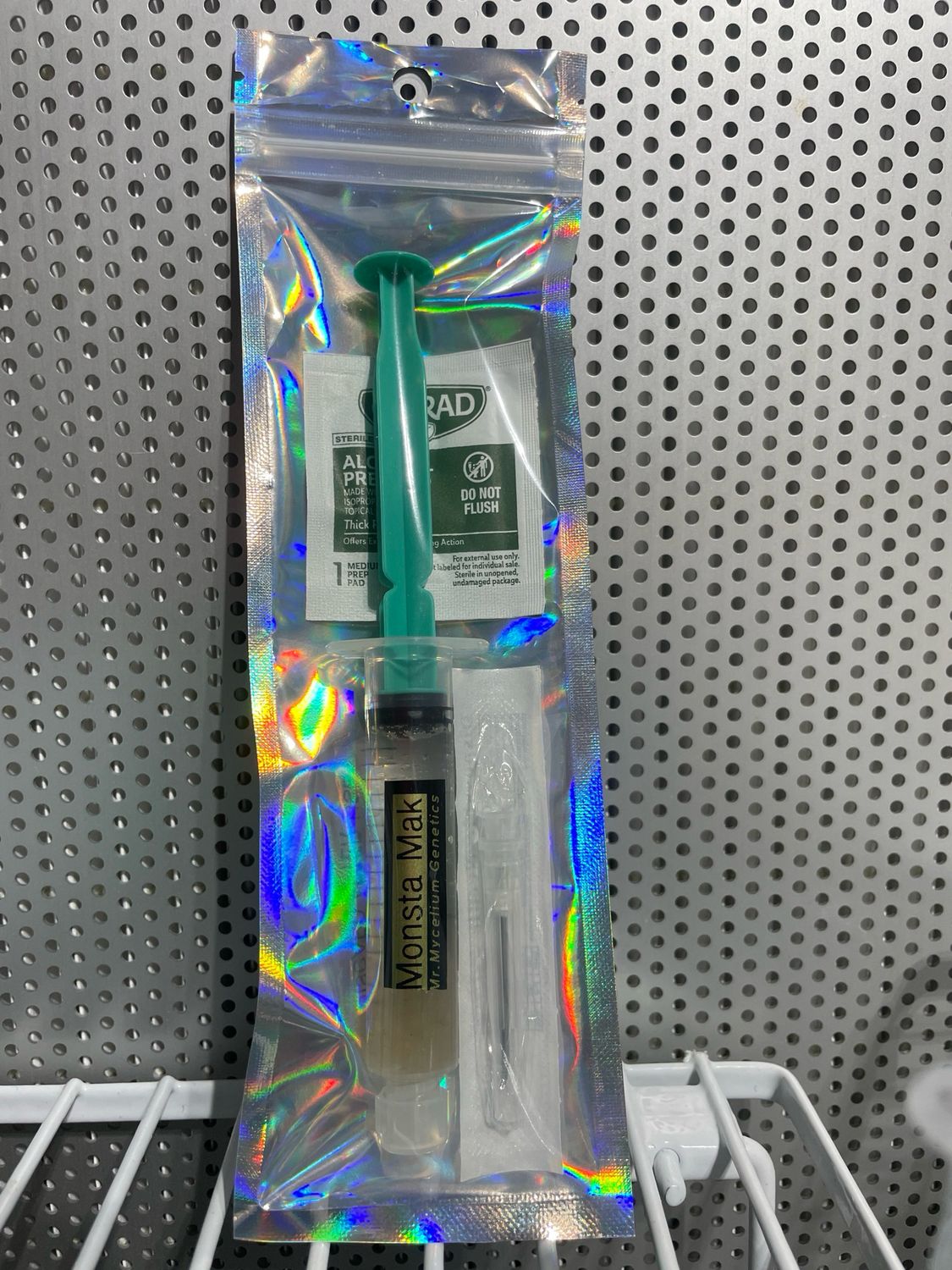 Monsta Mak Research Syringe