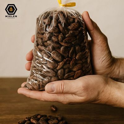 Granos de Cacao Entero Tostado - Superalimento Natural