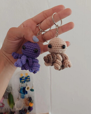 ALESTAMBRE KEYCHAIN - BEACH ANIMALS