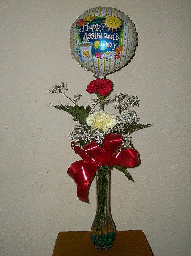 2 Carnations in a vase with a balloon