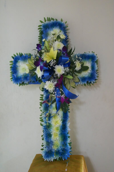 Wreath - Cross - 27" x 20"