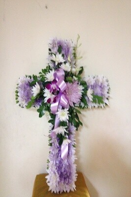 Wreath - Cross - 27 x 20"