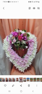 Pink and White open heart 