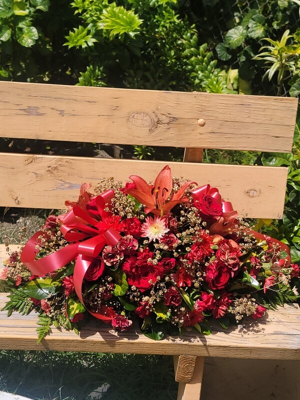Wreath - red and gold