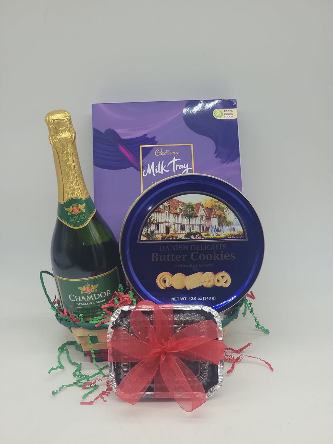 Cadbury Chocolate, Non alcoholic Wine, Cookies, Small Christmas cake