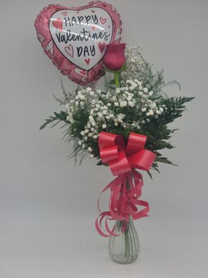Valentine  1 rose in a vase with a balloon