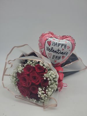 Valentines 12 roses in a wrap with a balloon