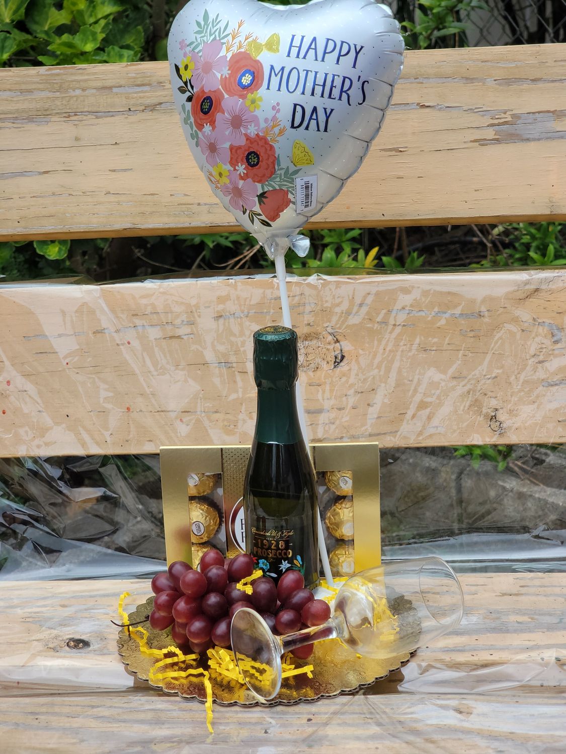 Chocolate and wine combo with a balloon 