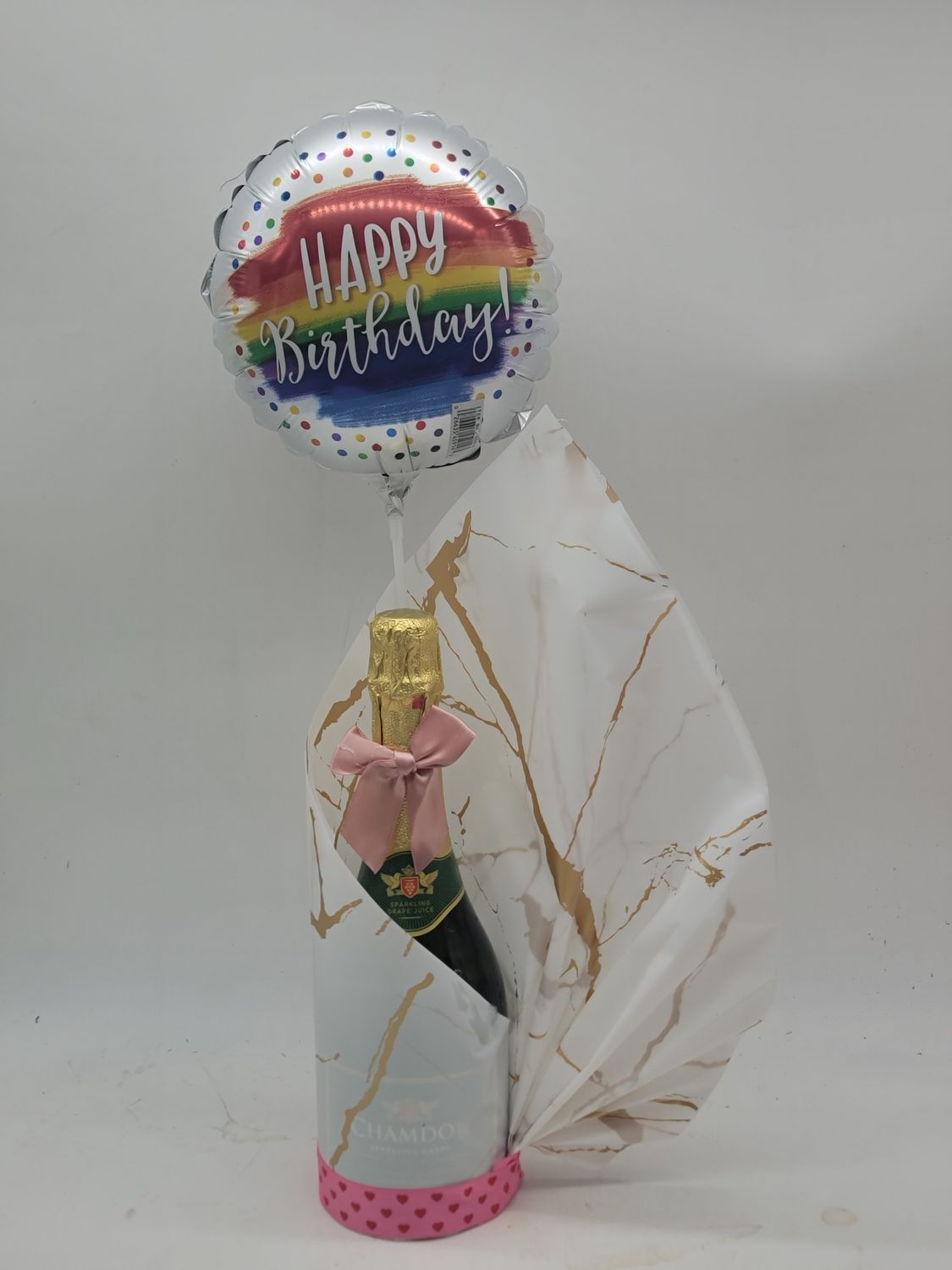 Non Alcoholic Wine and Balloon