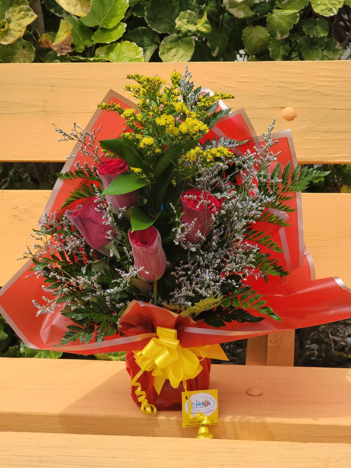 4 Roses in a wrap
