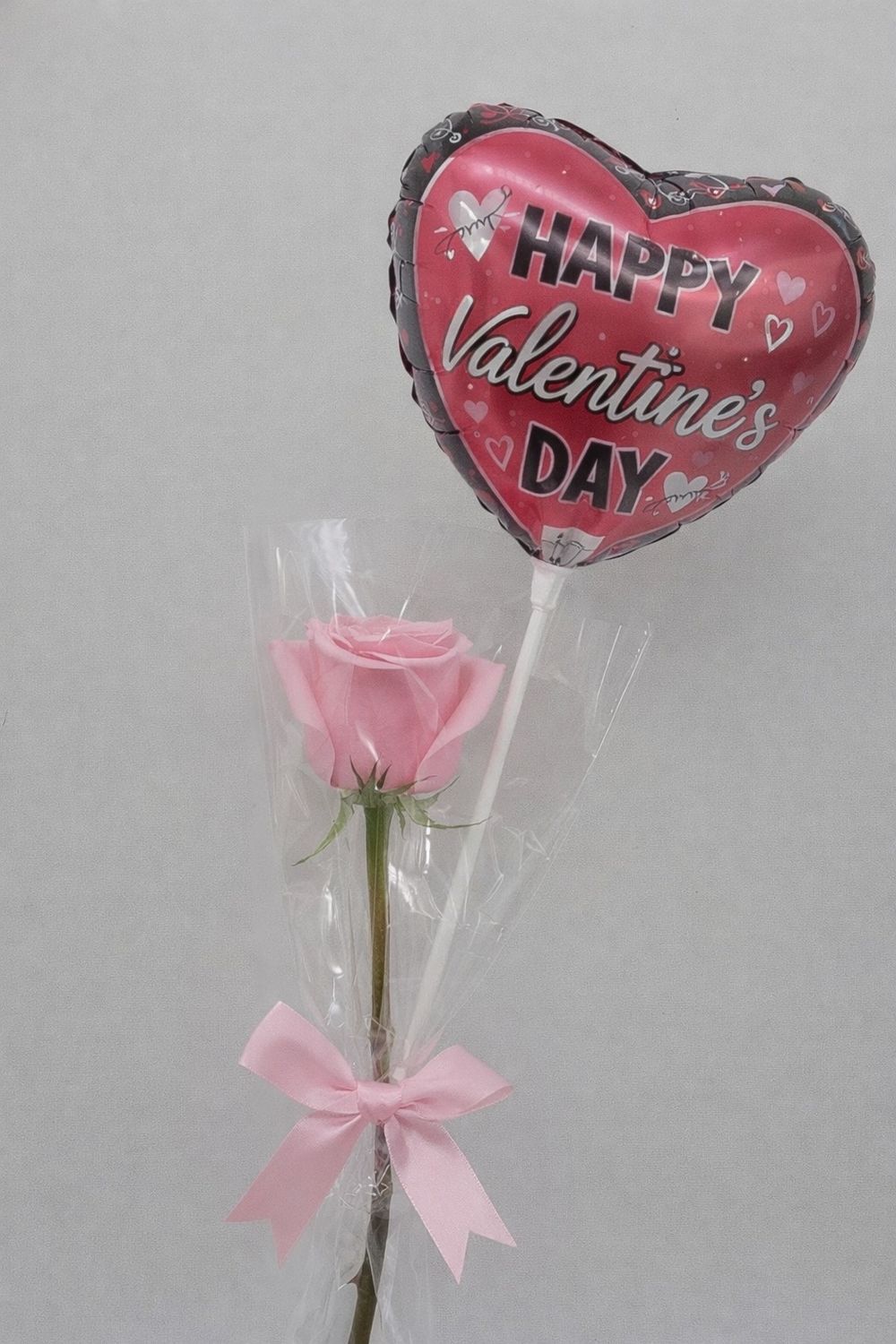 Rose - 1 pink with a balloon