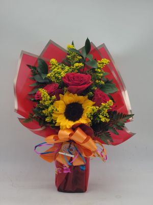 Golden Solstice: Sunflower Rose Special